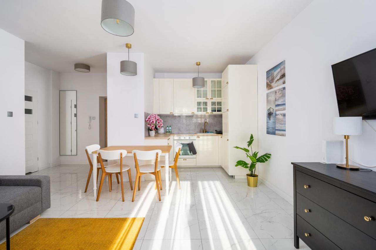Park Skaryszewski Cosy Apartment ワルシャワ エクステリア 写真