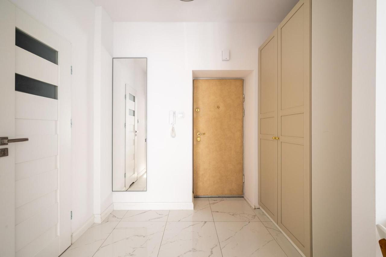 Park Skaryszewski Cosy Apartment ワルシャワ エクステリア 写真